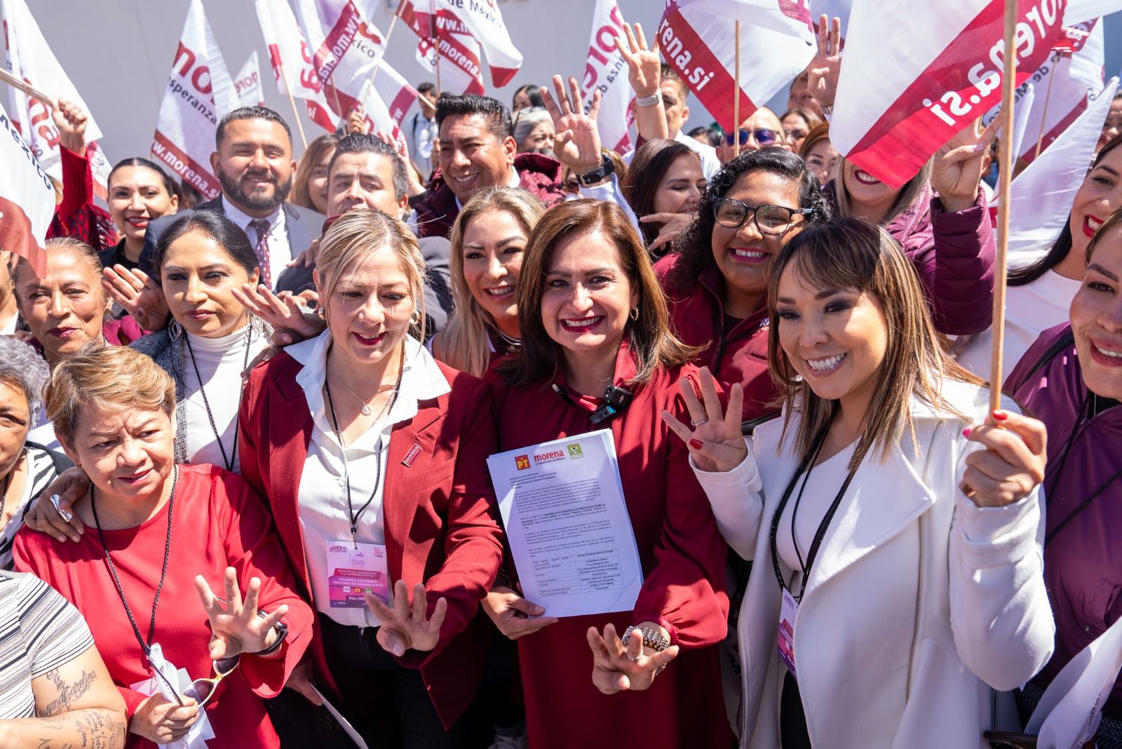 Se registra Alma Alcaraz ante el IEEG como candidata a la gubernatura de Guanajuato