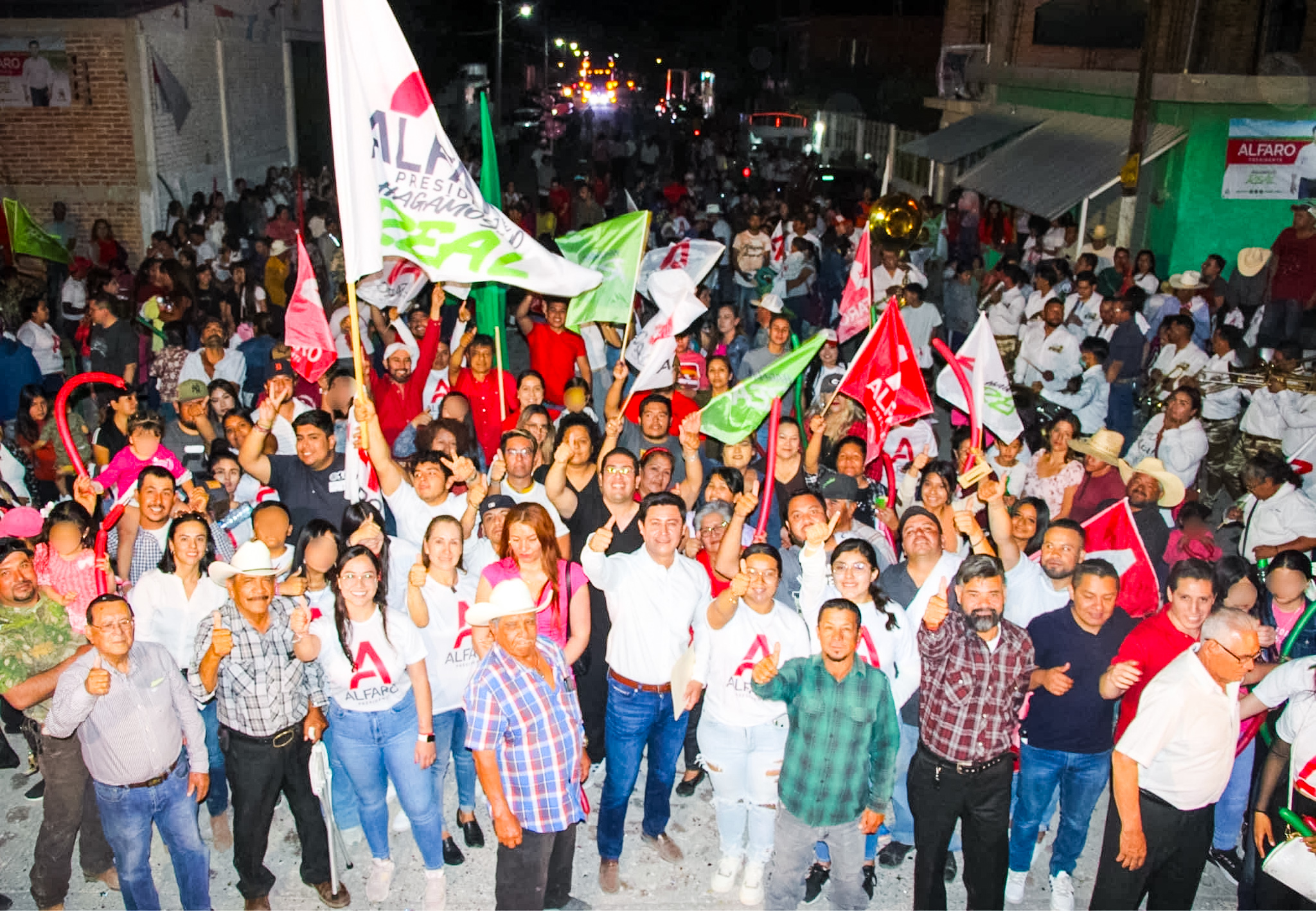 ARRANCA OFICIALMENTE CAMPAÑA ADOLFO ALFARO