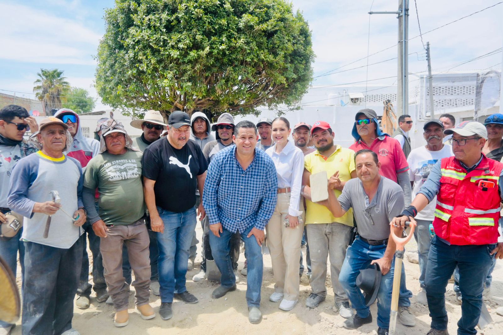 REALIZAN SUPERVISIÓN DE TRABAJOS EN LA COLONIA BARRIO DE GUADALUPE