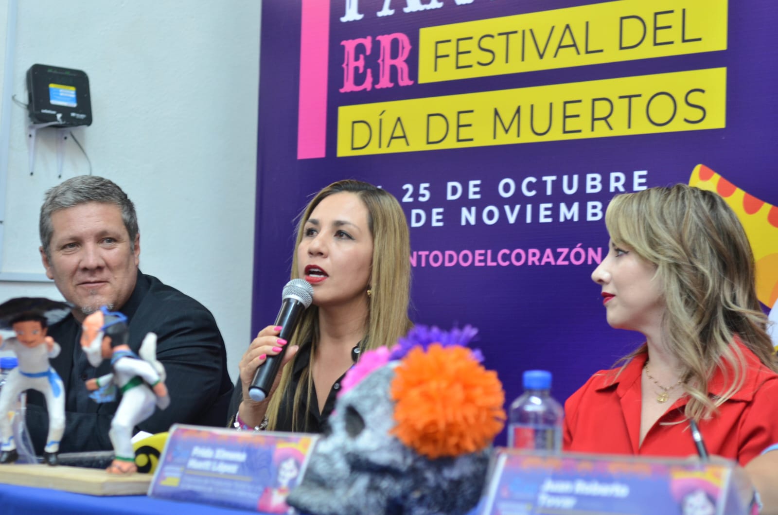 Presenta Melanie el programa del primer Festival del Día de Muertos de Silao