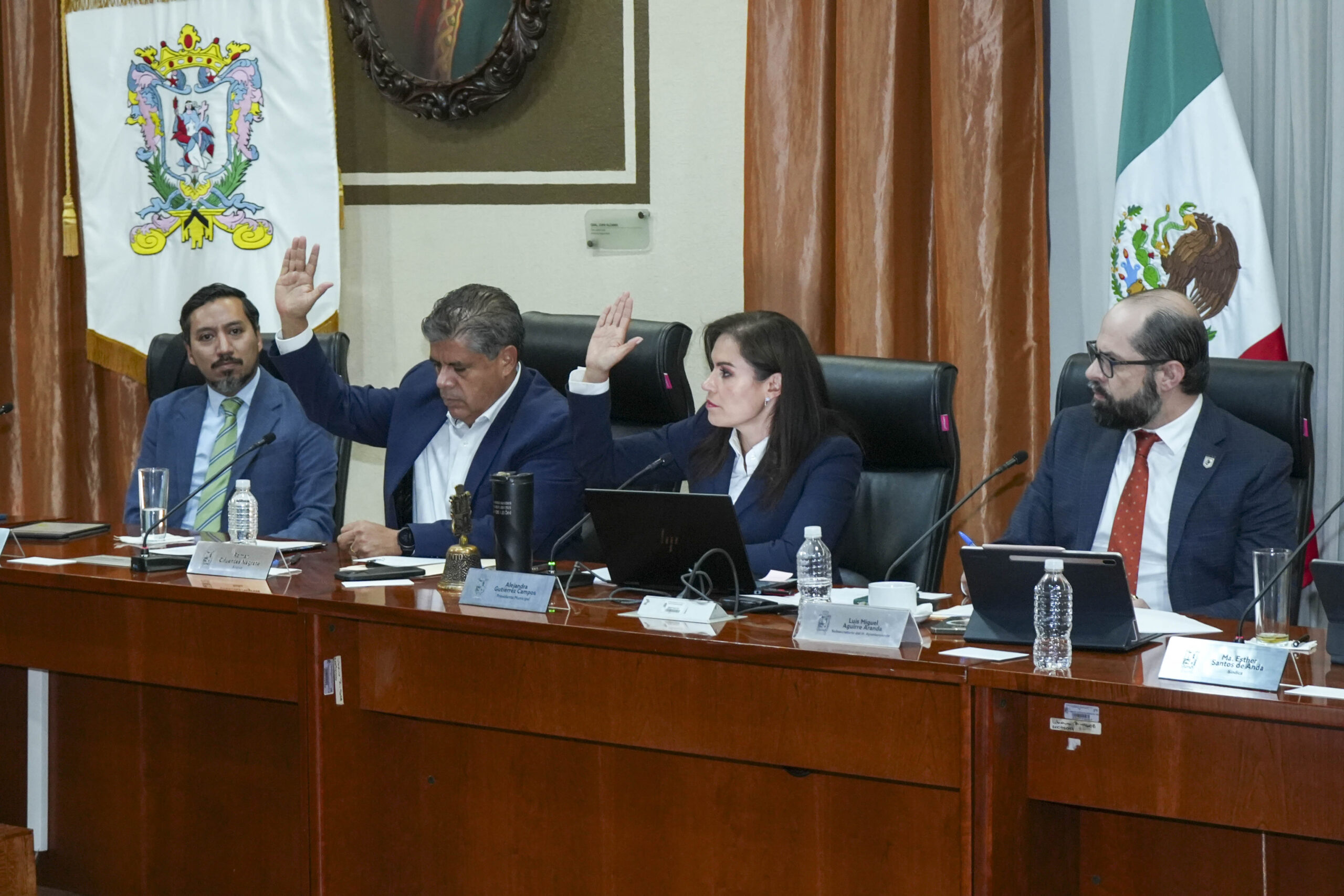 MILES DE FAMILIAS PODRÁN DISFRUTAR GRATIS EL CENTRO ACUÁTICO “ÁNGEL CAMACHO”