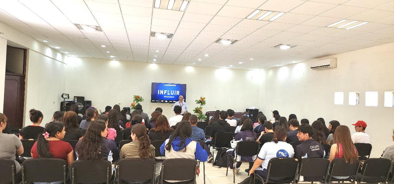 Más de 250 jóvenes se preparan para la universidad con cursos propedéuticos del Colegio Universitario Yahualica