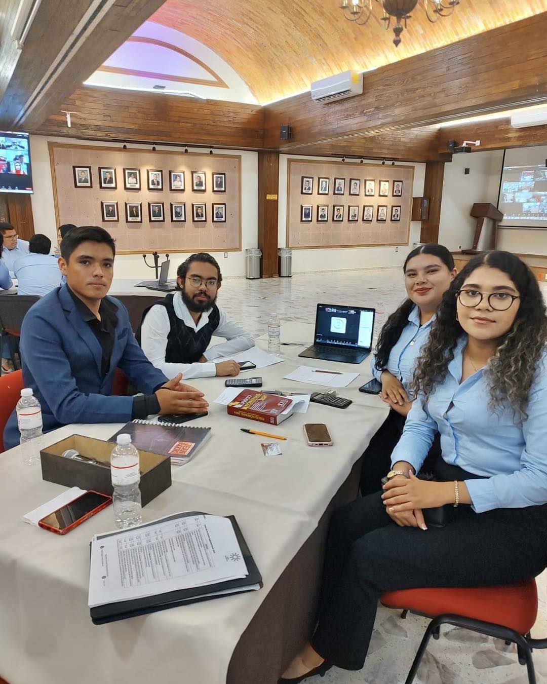 Estudiantes del Colegio Universitario de Yahualica participan en Maratón Regional de Seguridad Social
