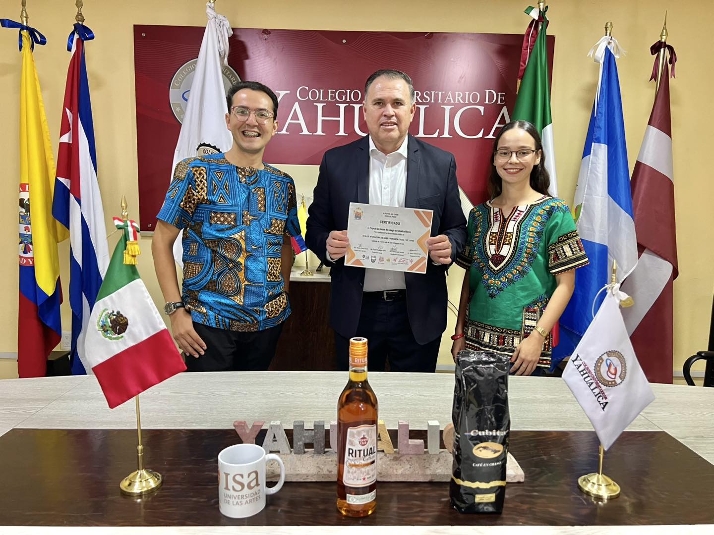 Fortalecen lazos académicos y culturales entre el Colegio Universitario de Yahualica e ISA Cuba