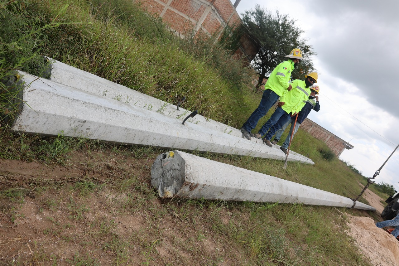 Roberto García urbano, anuncia 5 electrificaciones por más de $4.5 millones de pesos