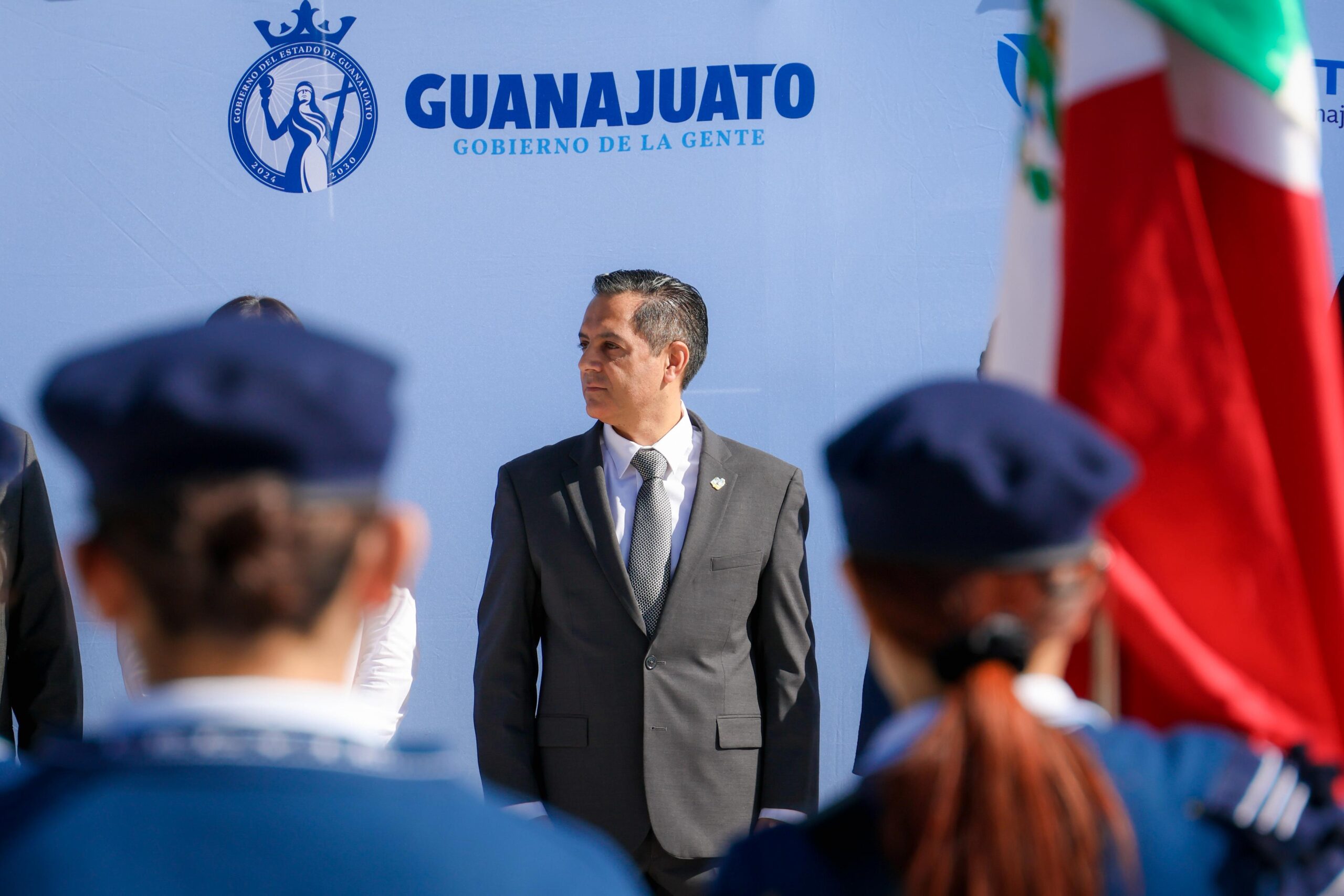 TOÑO MARÚN ASISTIÓ AL CECYTE SAN FRANCISCO A CONMEMORAR EL 215 ANIVERSARIO DE LA INDEPENDENCIA DE MÉXICO Y ENTREGÓ OBRAS NUEVAS EN LAS INSTALACIONES.