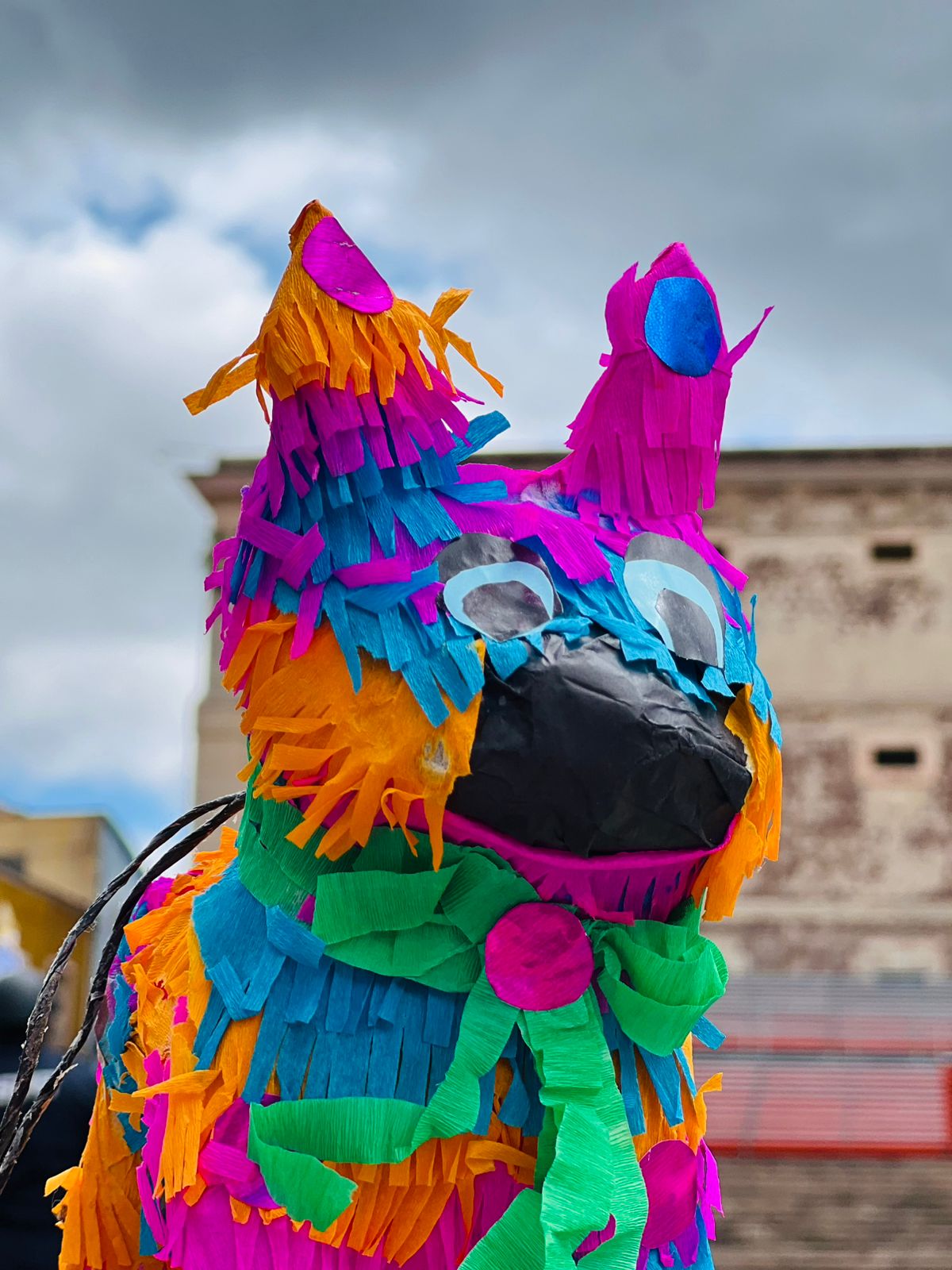 Impulsa Gobierno de Romita el trabajo artesanal de piñatas